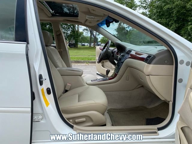 Used 2002 Lexus ES 330 FWD image 15