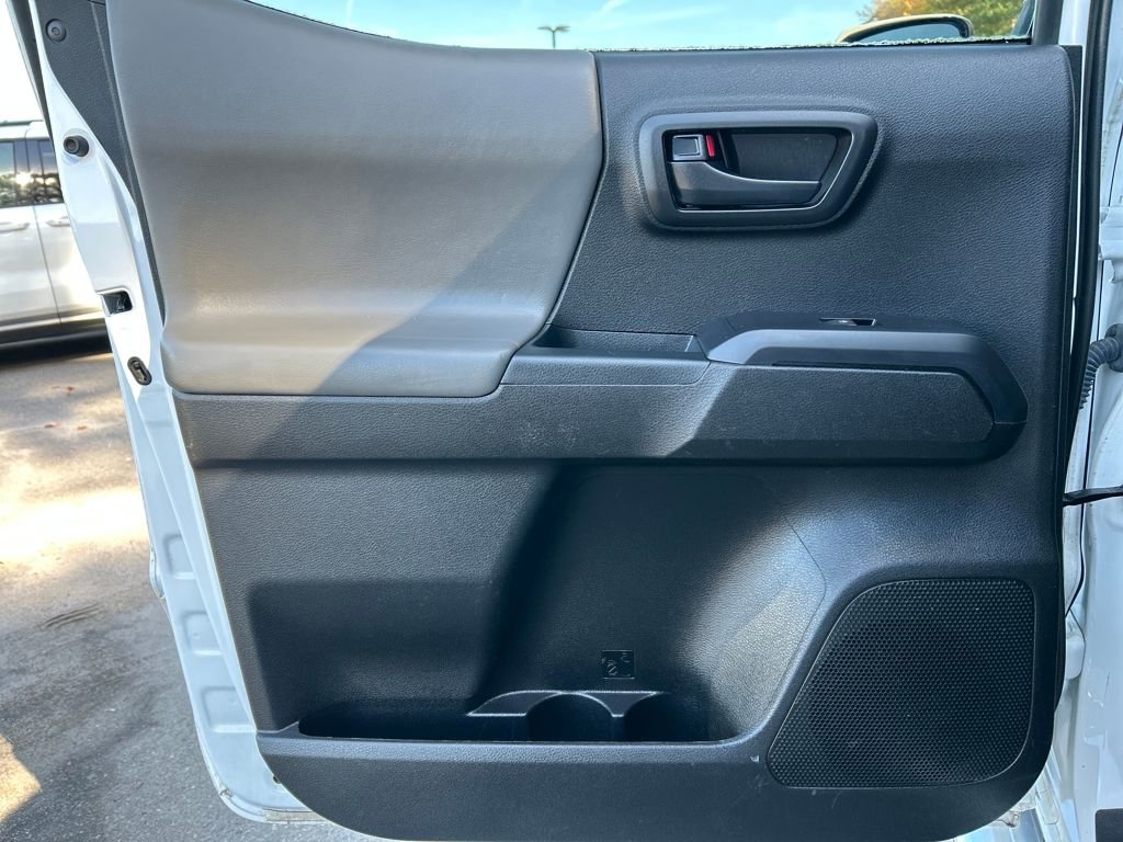 Used 2022 Toyota Tacoma SR image 20