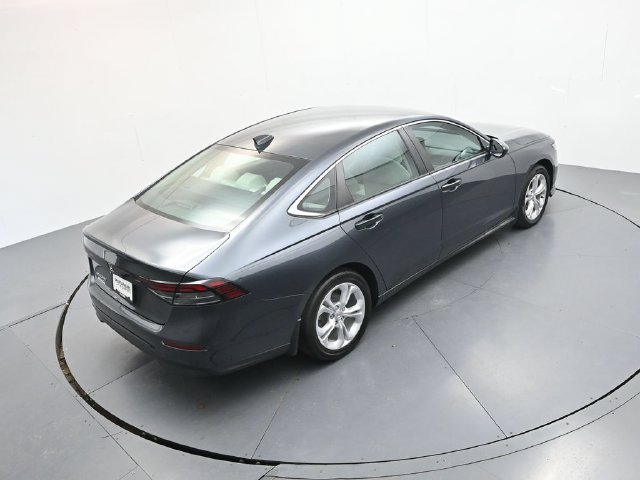 Used 2023 Honda Accord LX image 23