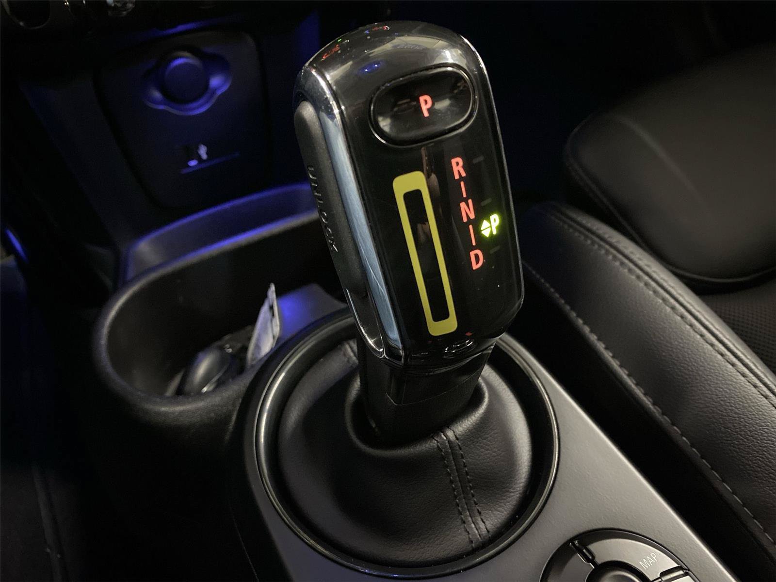 Used 2022 MINI Cooper SE FWD image 25