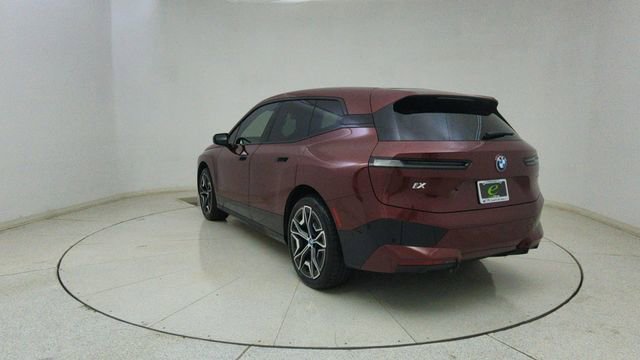 Used 2024 BMW iX xDrive50 w/ Premium Package AWD/4WD image 66