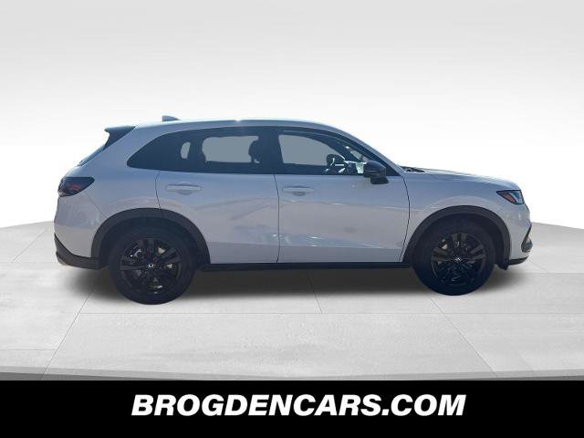 New 2027 Honda HR-V Sport image 2
