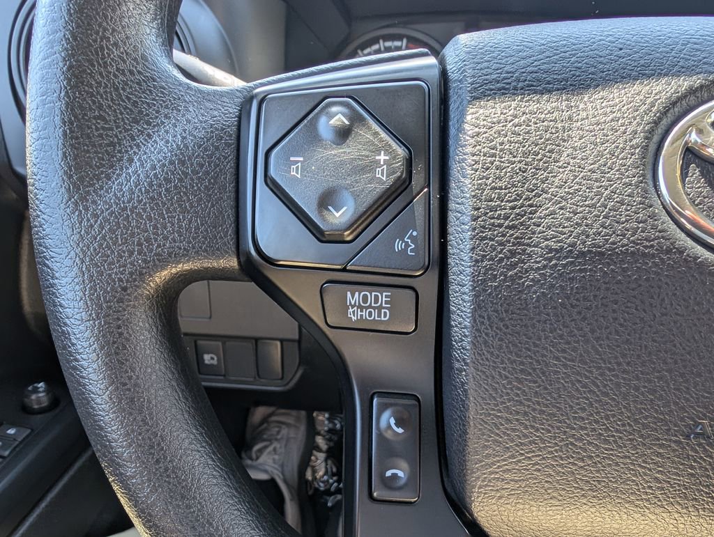 Used 2022 Toyota Tacoma SR AWD/4WD image 23