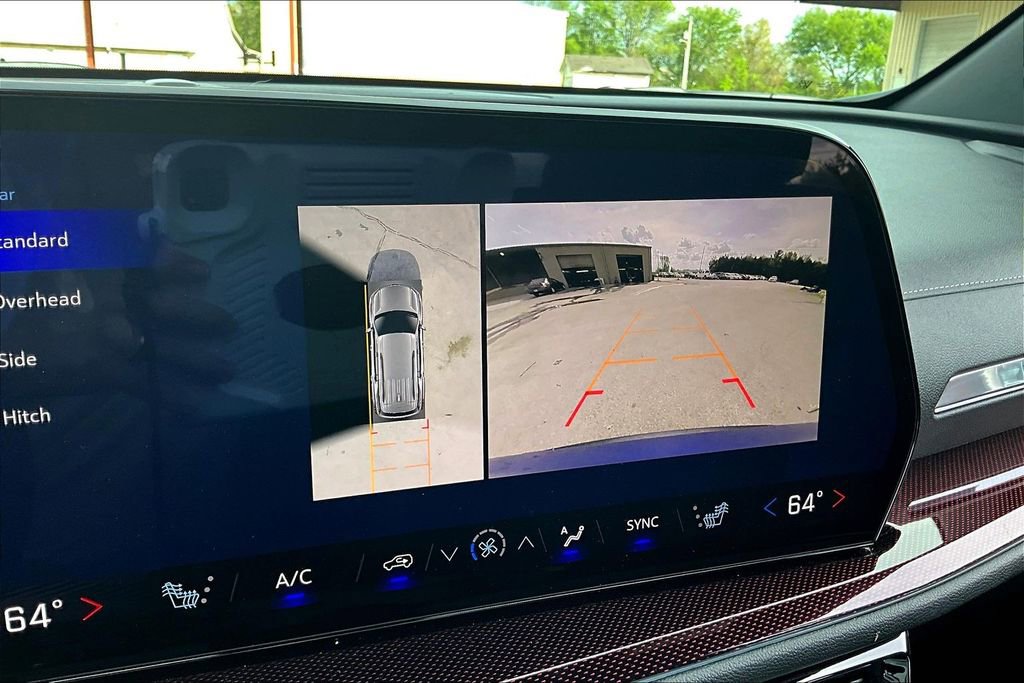 Used 2026 Chevrolet Traverse Z71 w/ Driver Confidence Package image 14