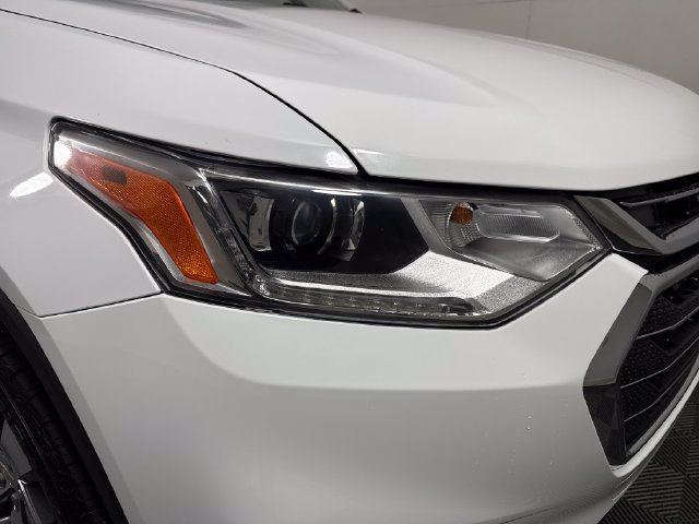 Used 2019 Chevrolet Traverse LT w/ LT Premium Package AWD/4WD image 12