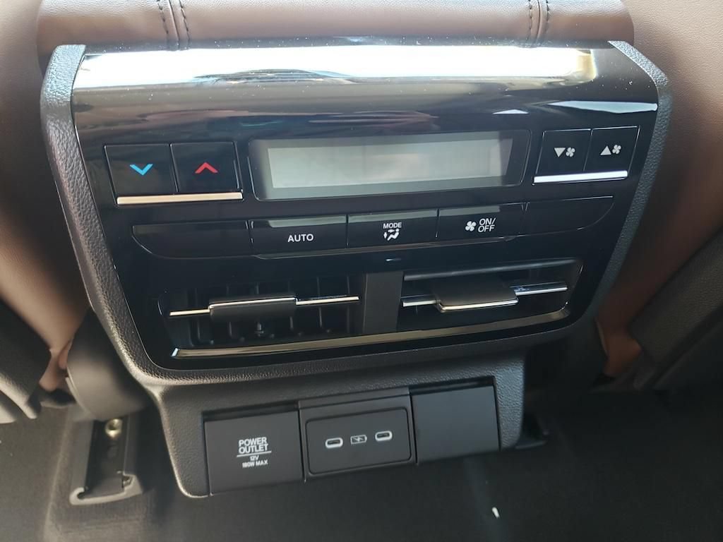 New 2026 Acura MDX SH-AWD w/ Technology Package image 6