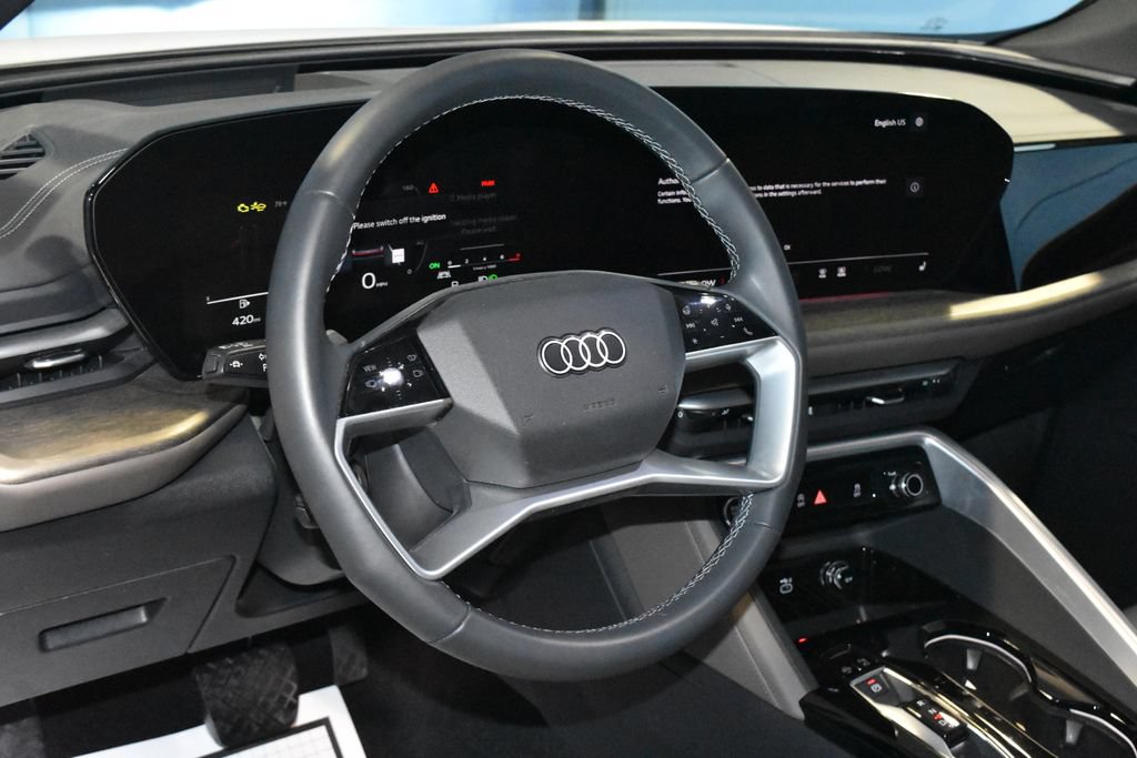 Certified 2025 Audi Q5 Premium w/ Premium Plus AWD/4WD image 2