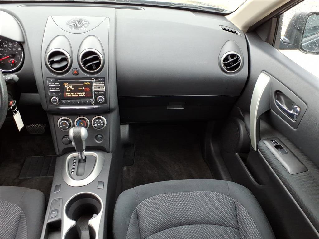 Used 2015 Nissan Rogue S w/ Convenience Package image 7