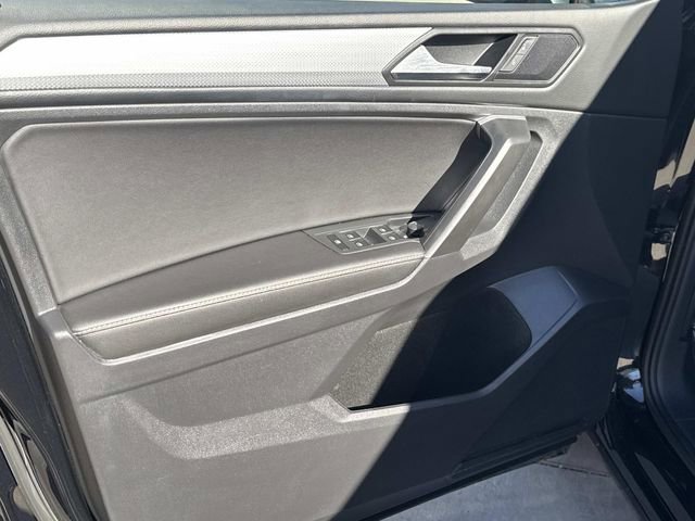 Used 2023 Volkswagen Tiguan S image 12