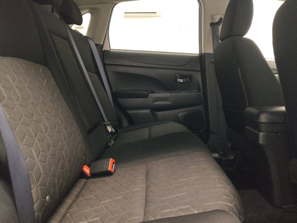 Used 2021 Mitsubishi Outlander Sport FWD image 19