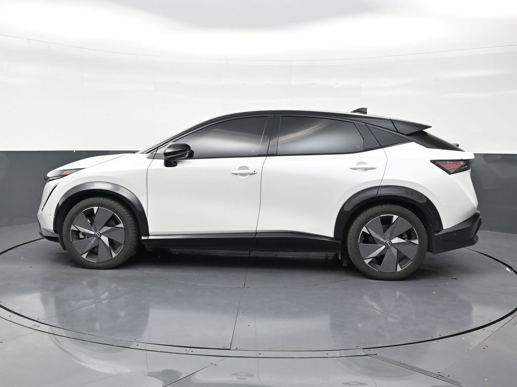 Used 2023 Nissan Ariya image 2