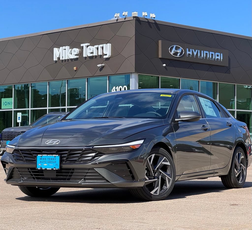 New 2026 Hyundai Elantra Limited