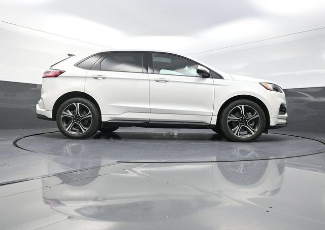 Used 2023 Ford Edge ST w/ Equipment Group 401A AWD/4WD image 42