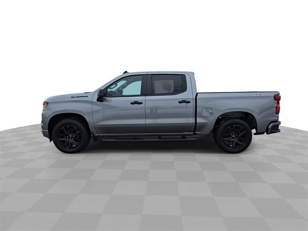Used 2023 Chevrolet Silverado 1500 Custom w/ LPO, Dark Essentials Package image 5