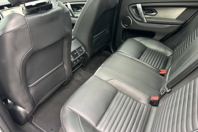 Certified 2025 Land Rover Discovery Sport Dynamic SE AWD/4WD image 11