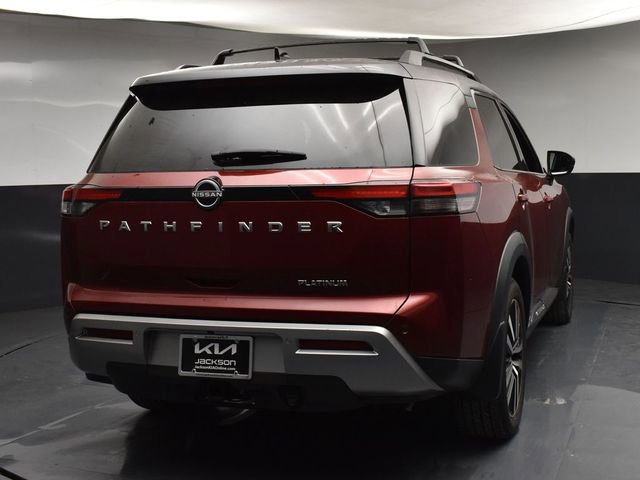 Used 2024 Nissan Pathfinder Platinum image 7