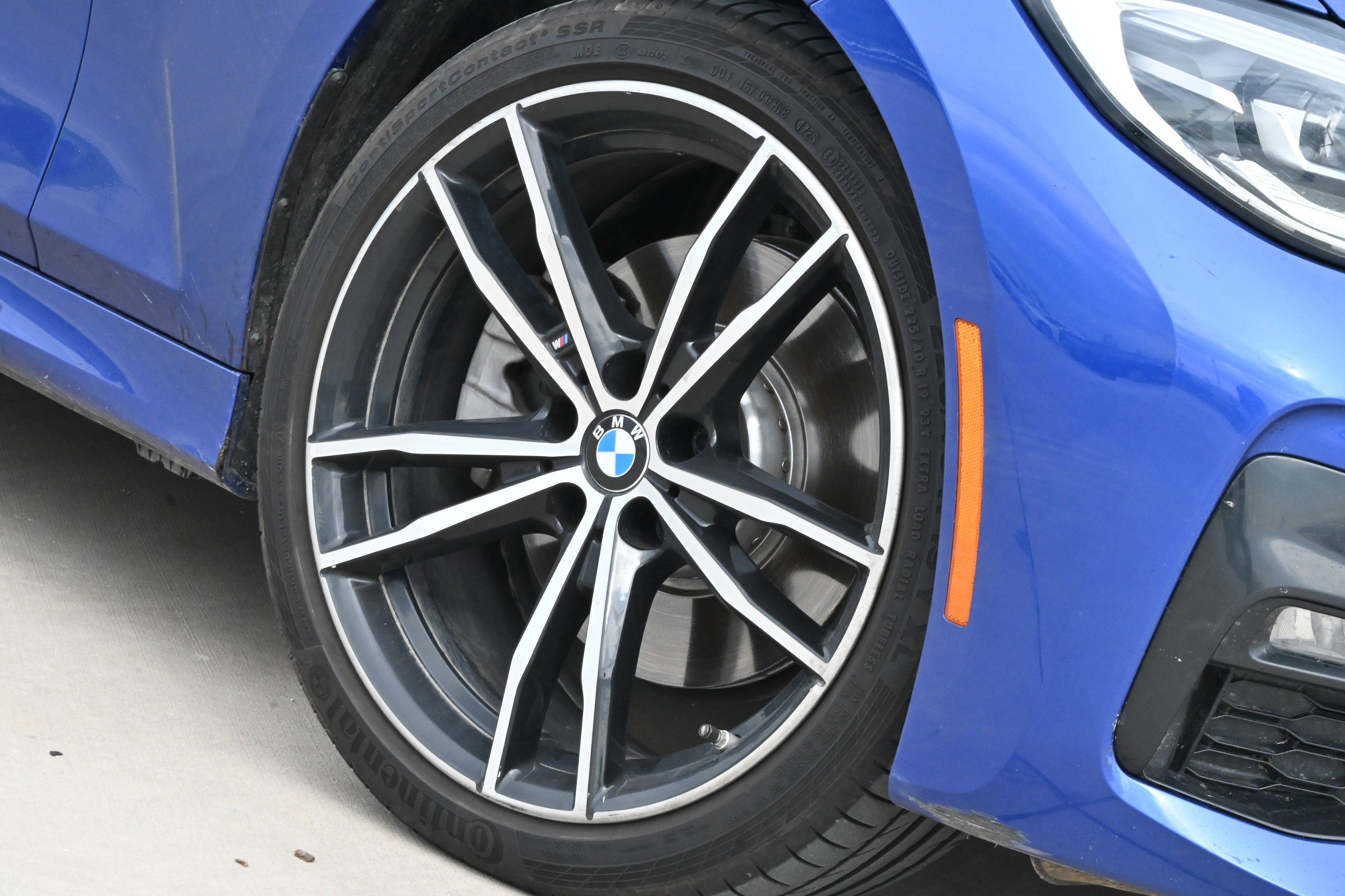Used 2020 BMW 330i xDrive Sedan w/ M Sport Package AWD/4WD image 6