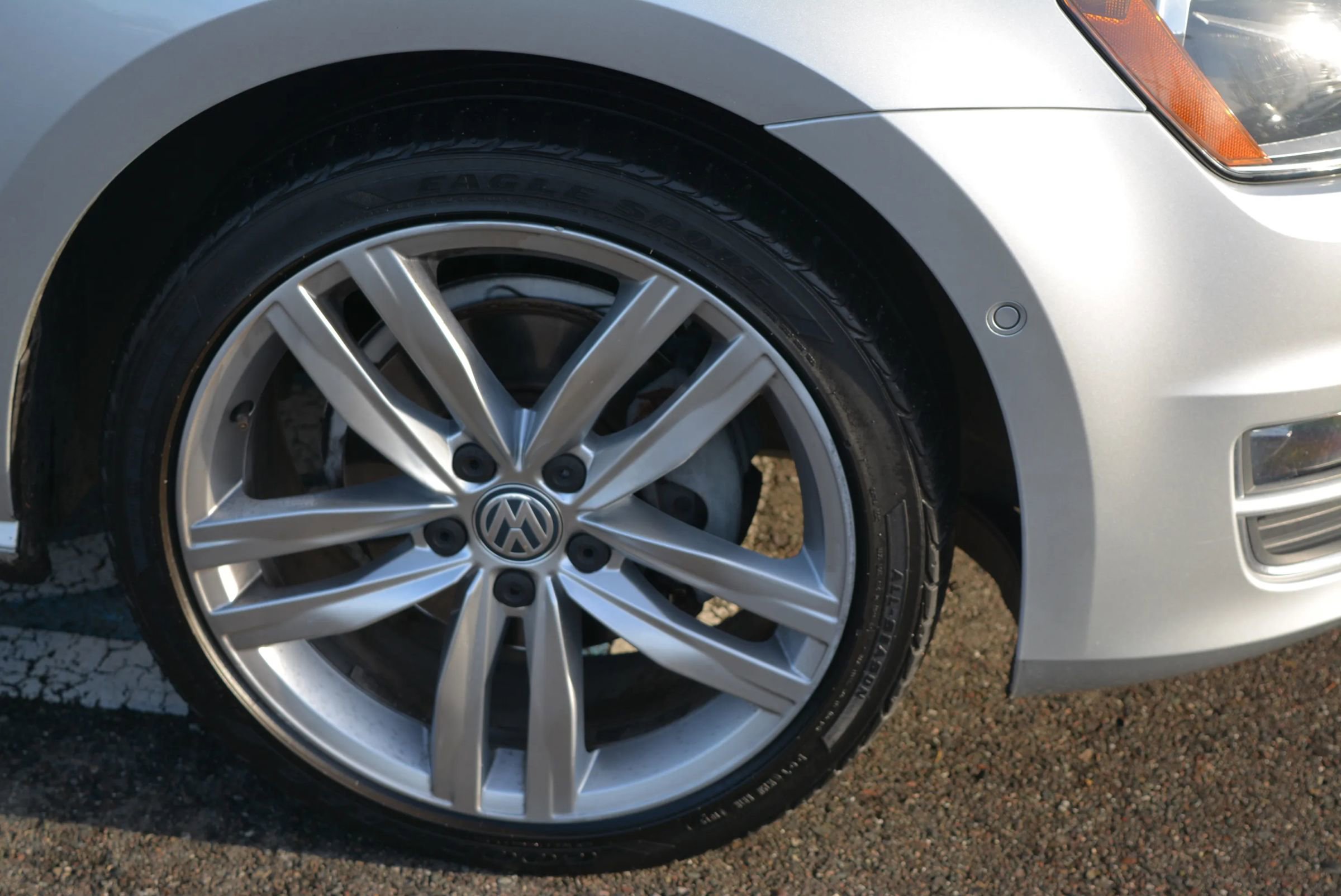 Used 2016 Volkswagen Golf SEL image 9