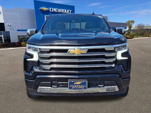 Used 2025 Chevrolet Silverado 1500 High Country w/ Technology Package AWD/4WD image 24