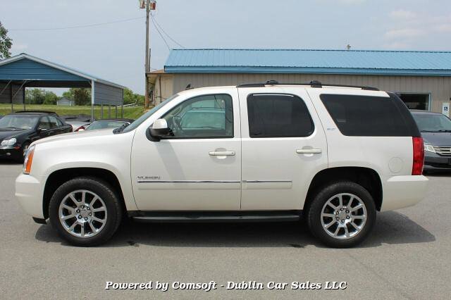 Used 2011 GMC Yukon SLT w/ SLT-2 Equipment Package image 8