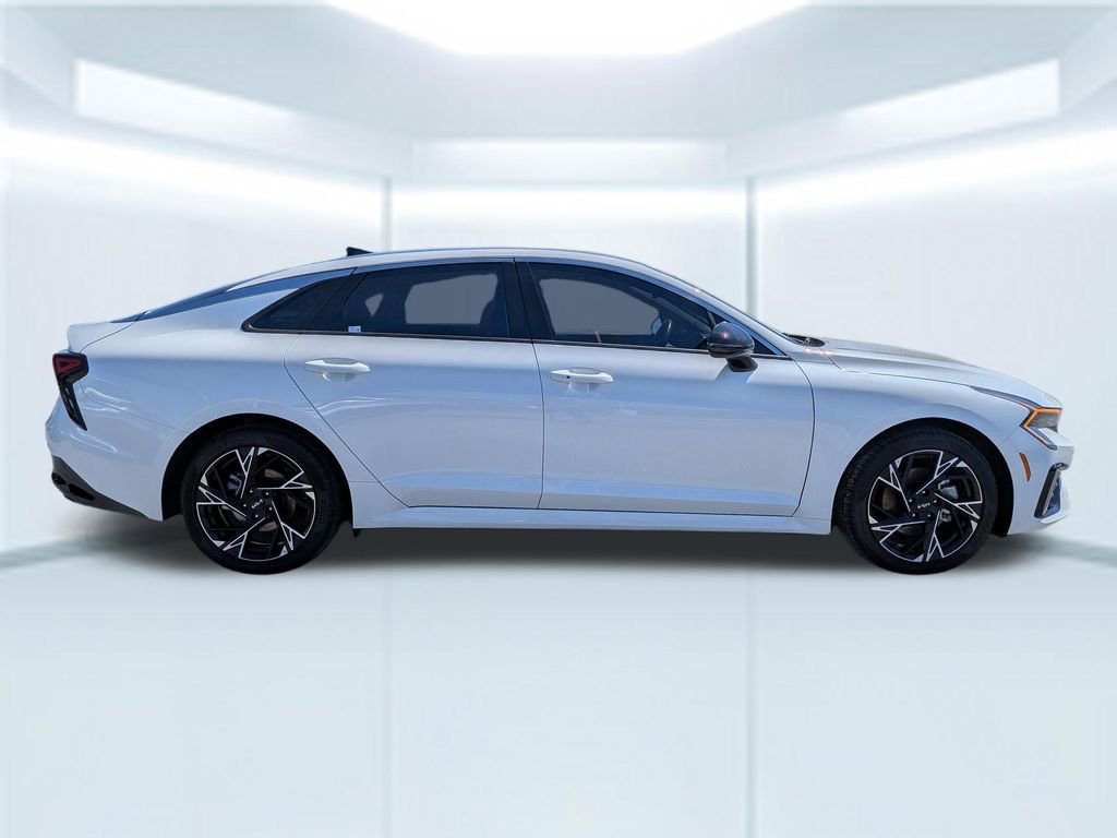 Used 2025 Kia K5 GT-Line w/ GT-Line Premium Package FWD image 7