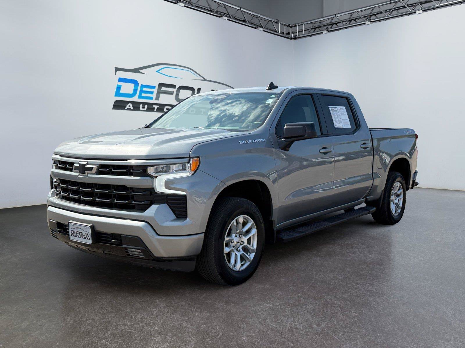 Used 2024 Chevrolet Silverado 1500 RST w/ Convenience Package II AWD/4WD image 7