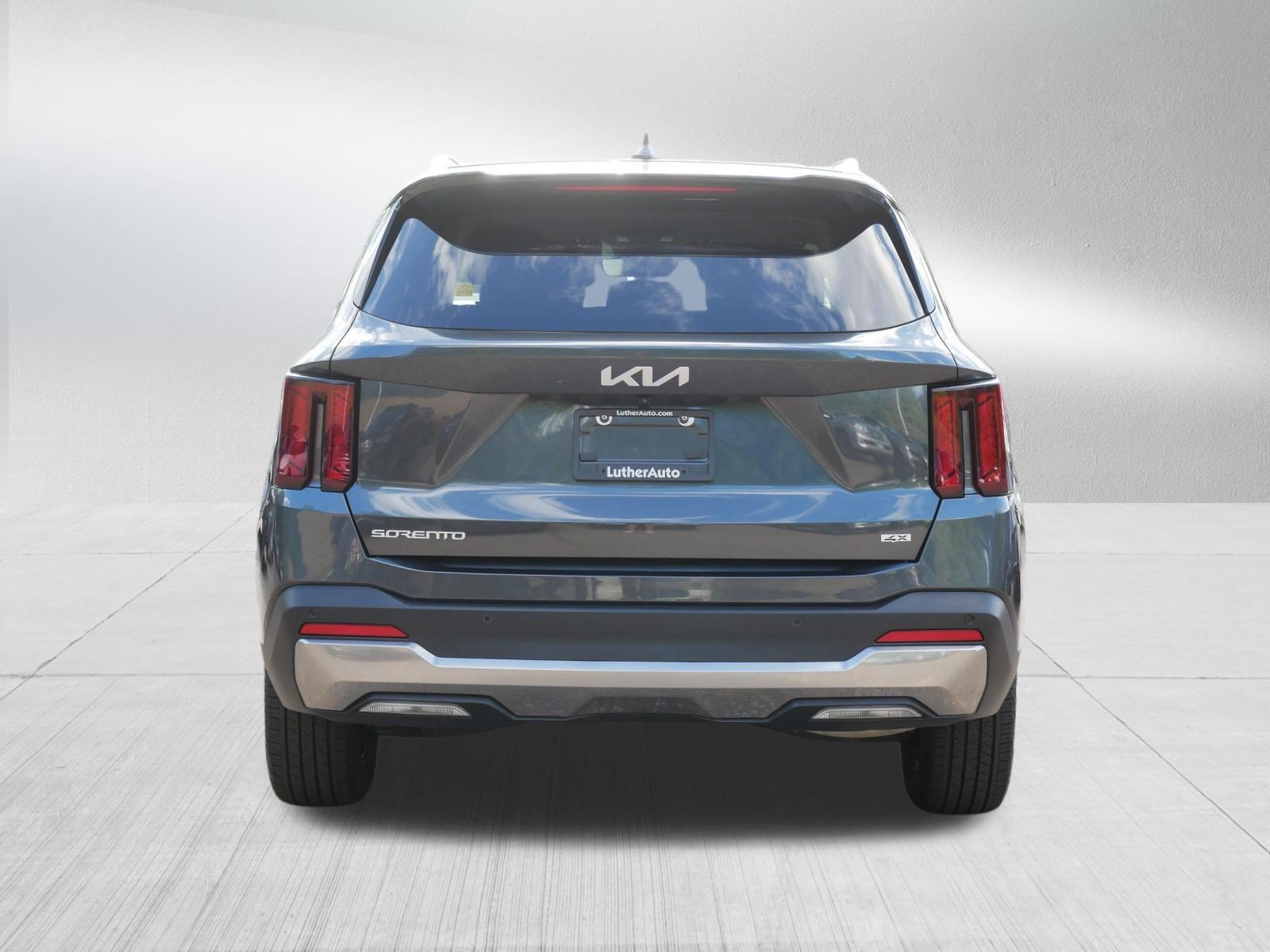 Certified 2025 Kia Sorento S AWD/4WD image 6