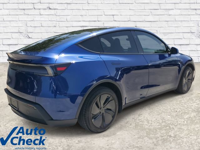 Used 2026 Tesla Model Y 2WD image 4