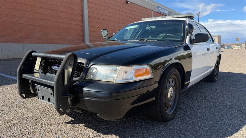 Used 2010 Ford Crown Victoria Police Interceptor RWD image 3