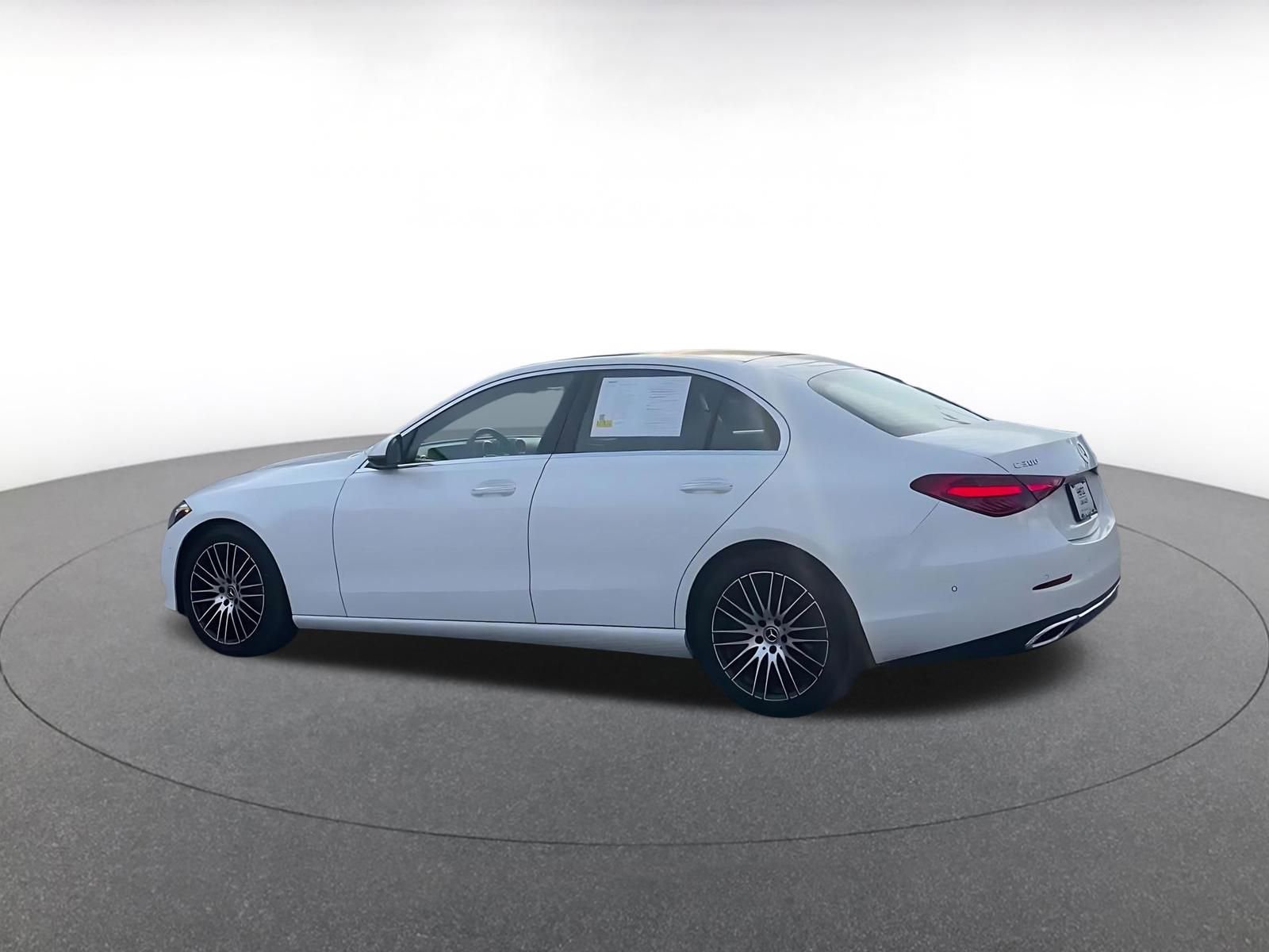 Used 2024 Mercedes-Benz C 300 Sedan image 10