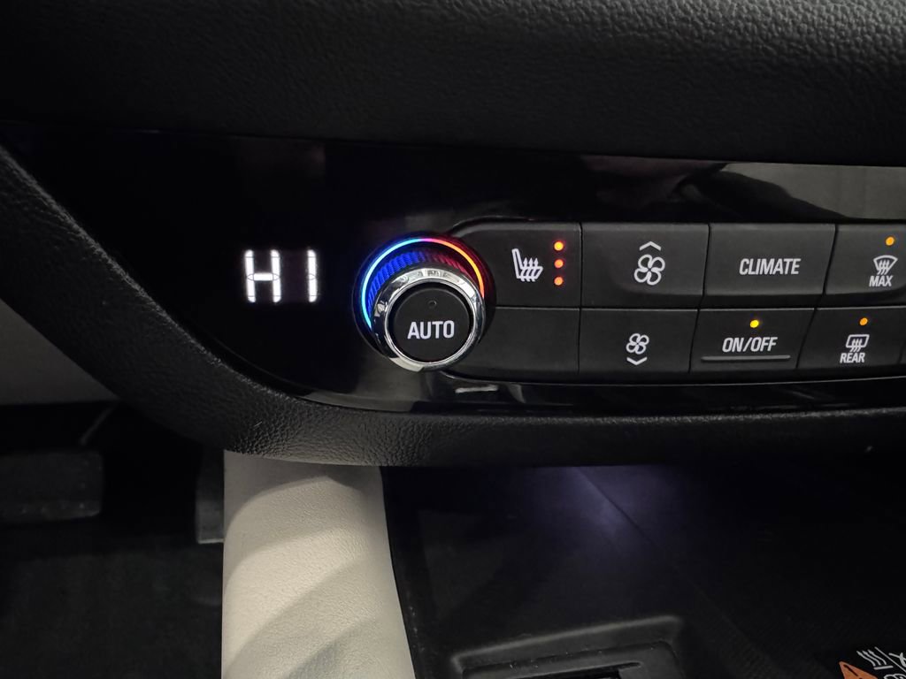 Certified 2023 Buick Enclave Essence w/ Experience Buick Package image 23