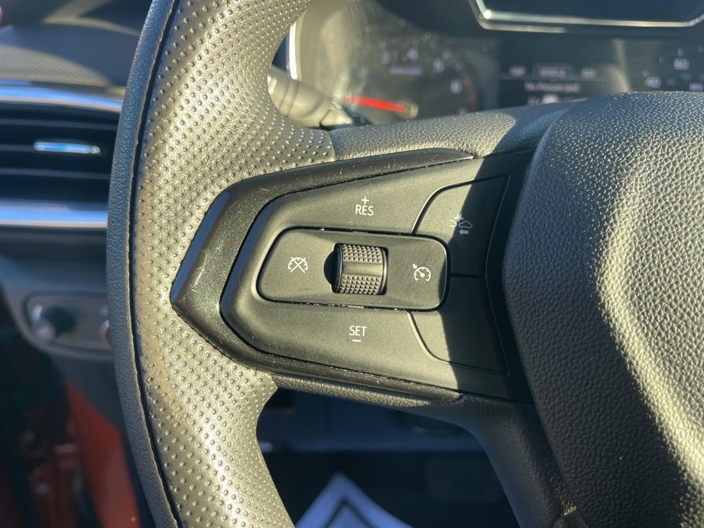 Certified 2022 Chevrolet TrailBlazer LT w/ Driver Confidence Package image 17