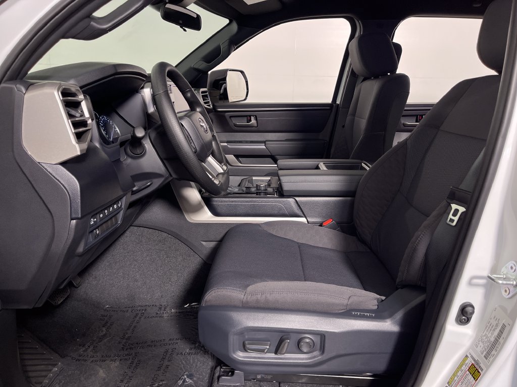 New 2026 Toyota Tundra SR5 w/ SR5 Convenience Package RWD image 12