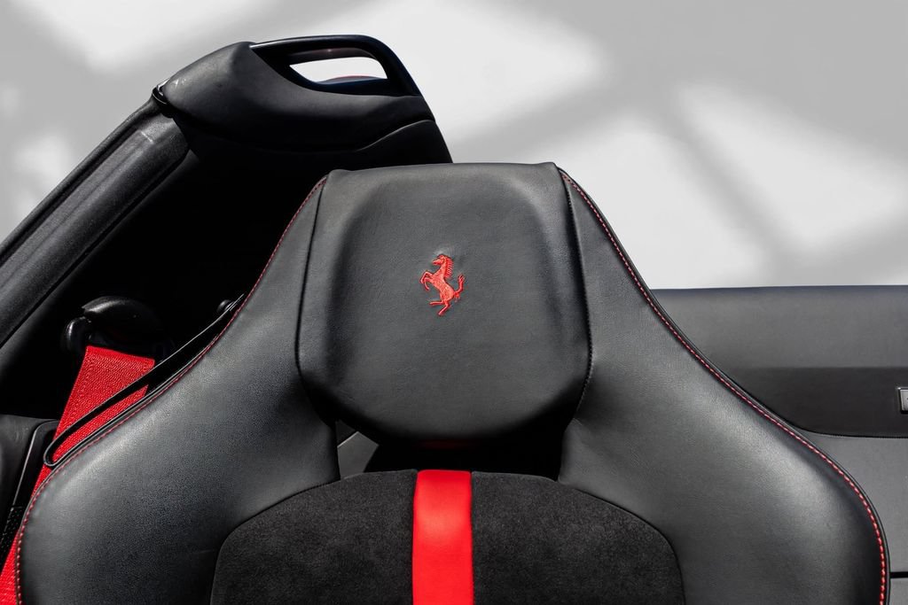 Certified 2022 Ferrari 812 GTS RWD image 56