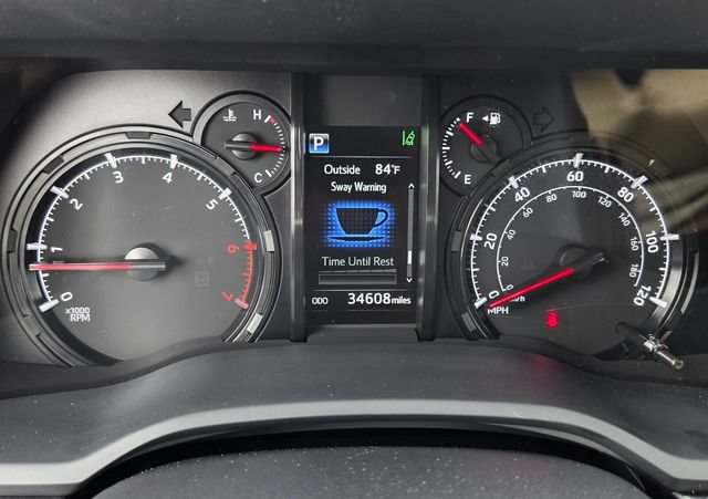 Used 2024 Toyota 4Runner SR5 AWD/4WD image 33