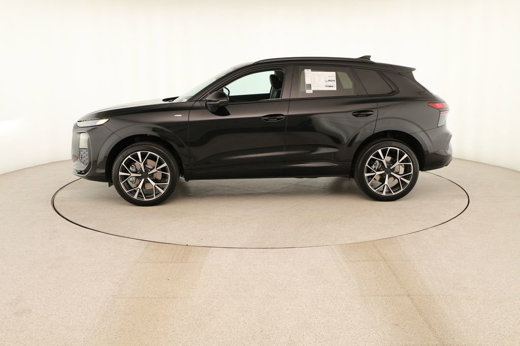 New 2026 Audi Q3 quattro 2.0T AWD/4WD image 2