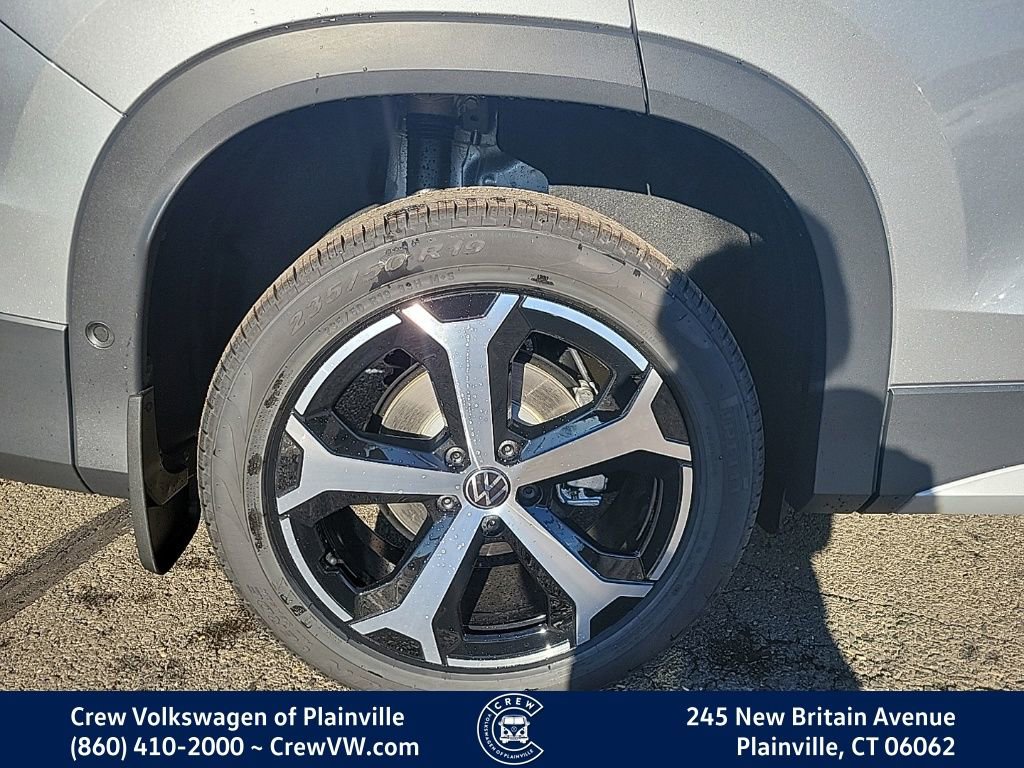 New 2026 Volkswagen Tiguan SE image 19