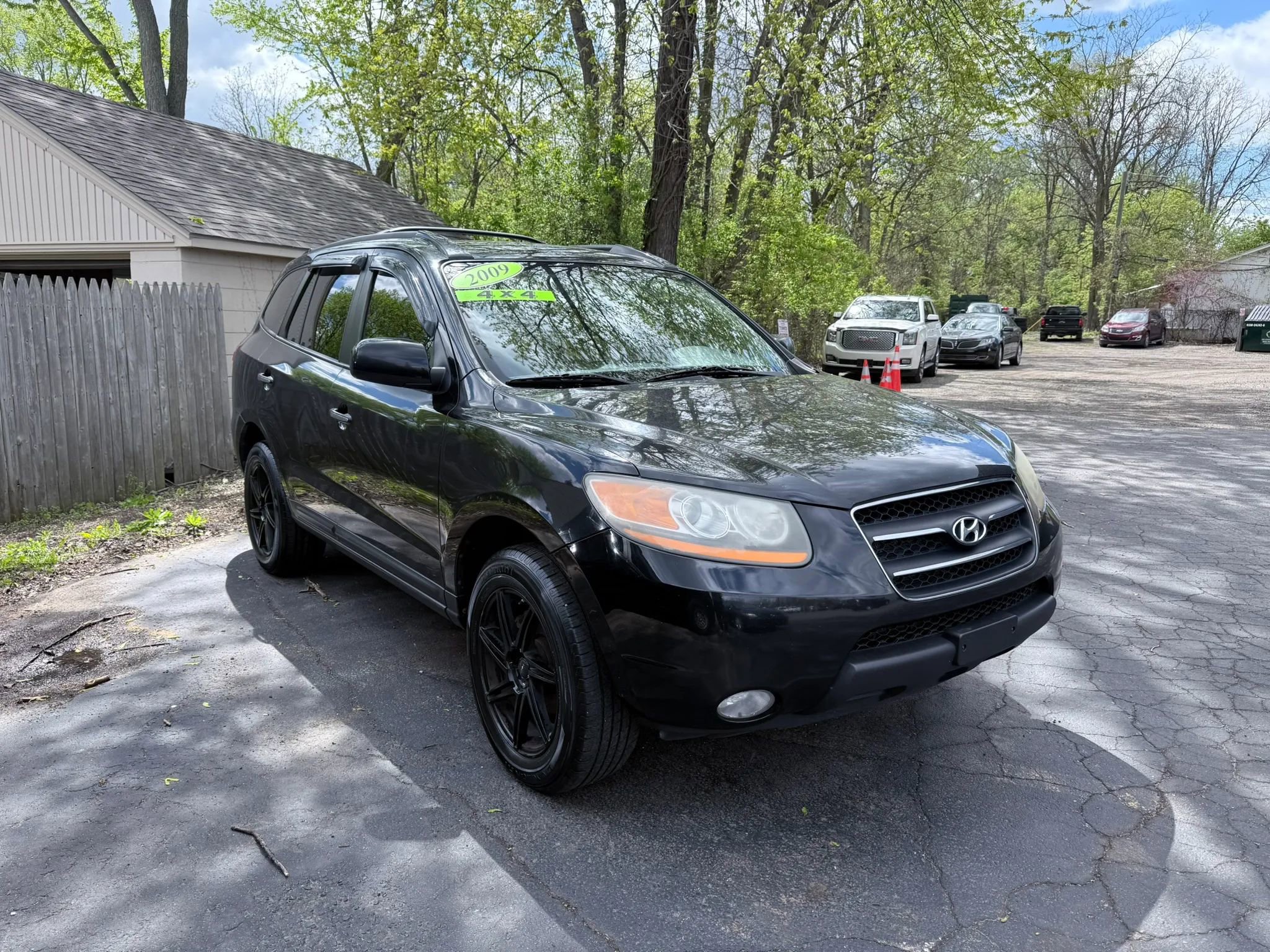 Used 2009 Hyundai Santa Fe Limited AWD/4WD image 1
