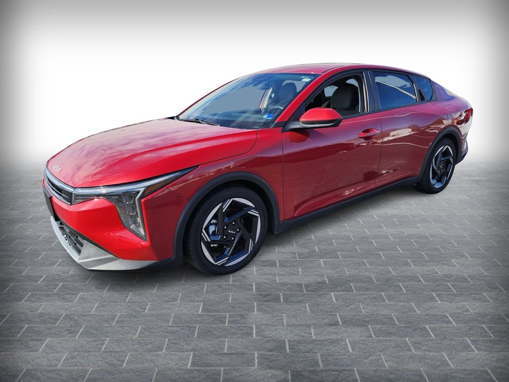 Used 2025 Kia K4 EX image 2