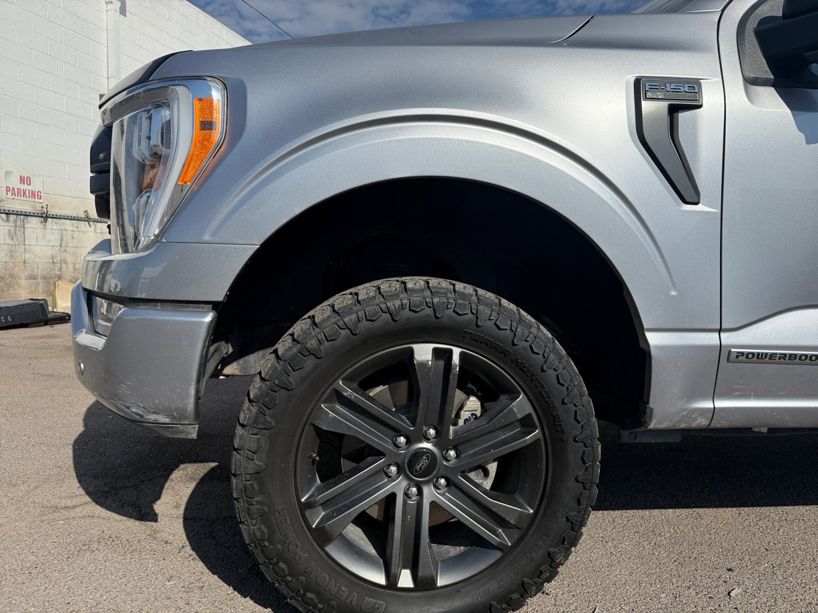 Used 2021 Ford F150 XLT w/ Equipment Group 302A High image 10