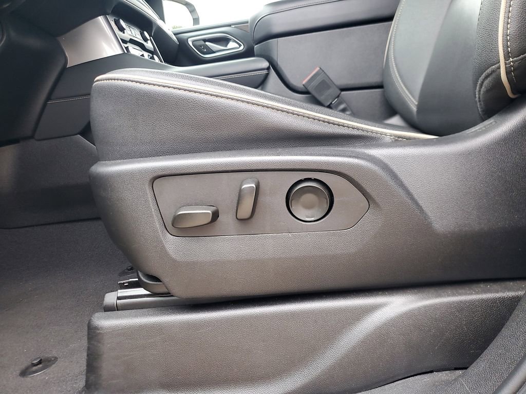 Used 2024 Chevrolet Tahoe Premier image 17