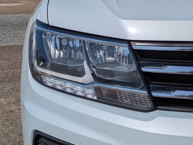 Used 2018 Volkswagen Tiguan SE image 10