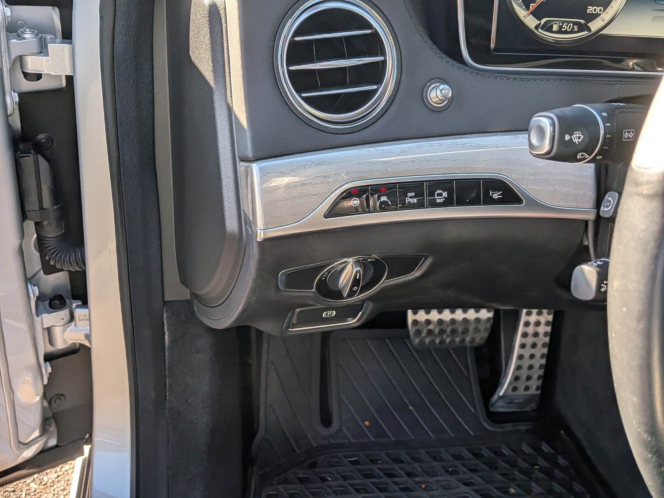 Used 2015 Mercedes-Benz S 63 AMG 4MATIC Sedan image 15