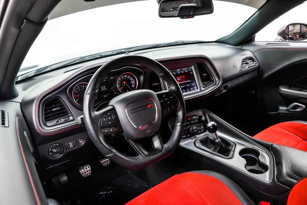Used 2023 Dodge Challenger R/T Scat Pack RWD image 5