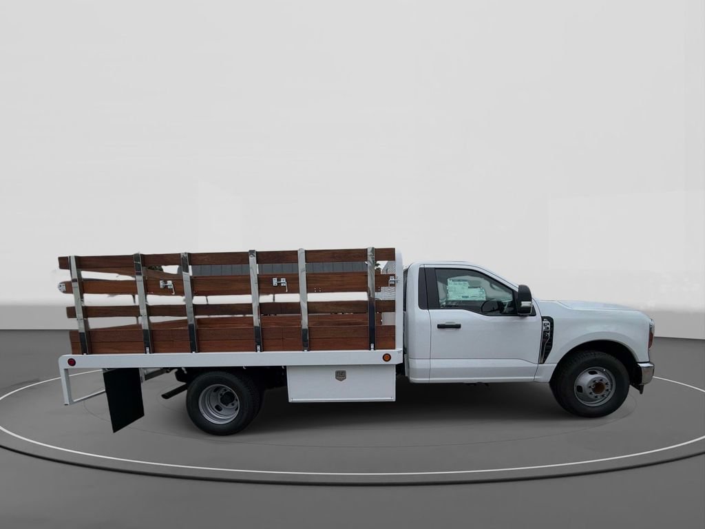 New 2026 Ford F350 XL w/ XL Chrome Package RWD image 4