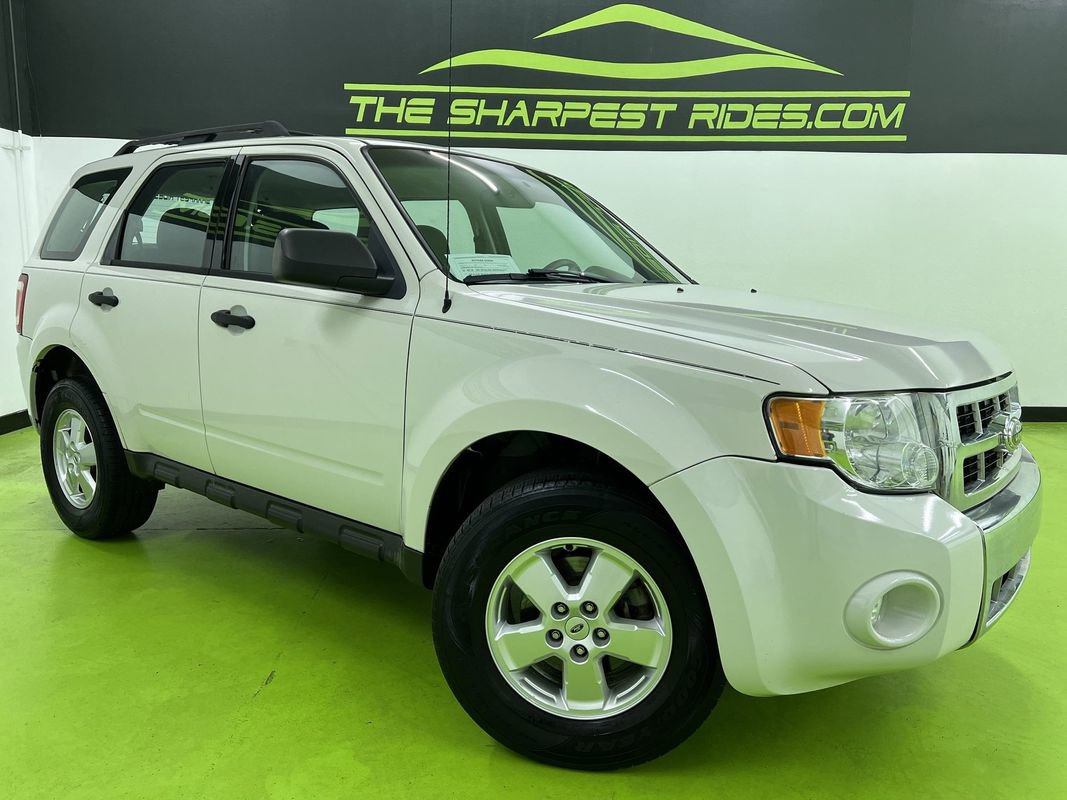 Used 2012 Ford Escape XLS FWD image 1