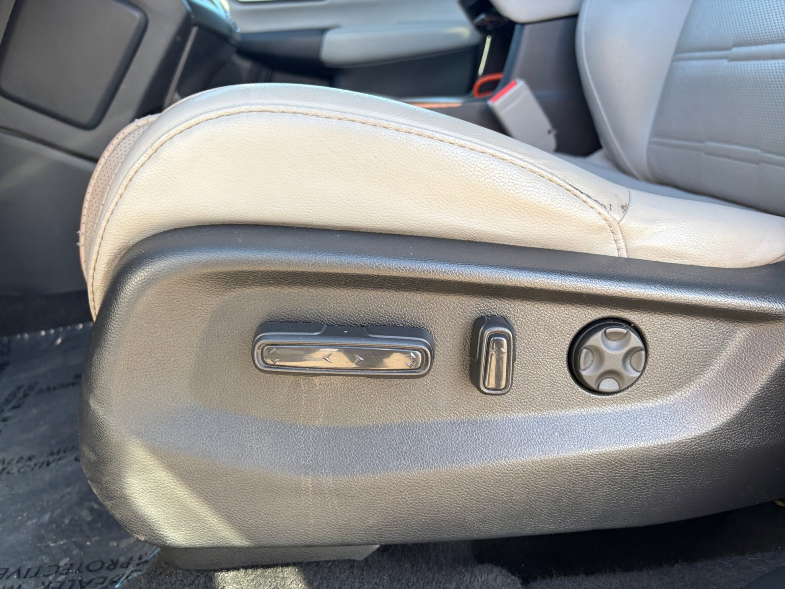 Used 2021 Honda CR-V Touring image 15