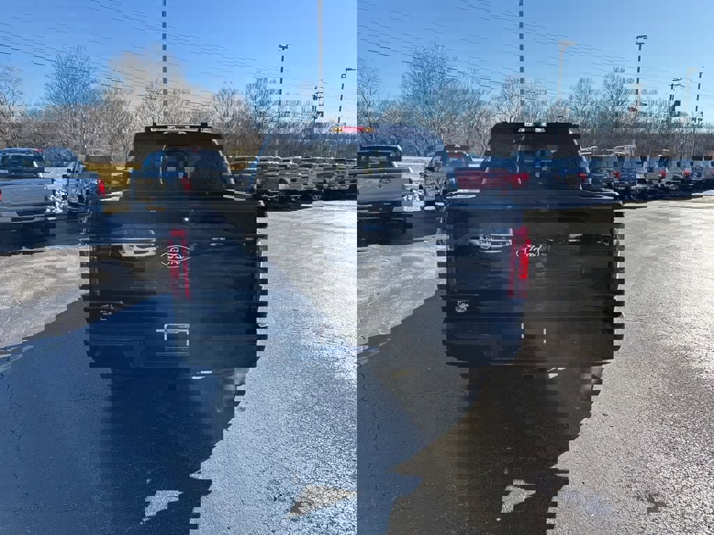 New 2025 Ford F150 XLT w/ Equipment Group 302A MID image 4