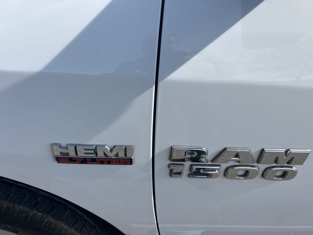 Used 2017 RAM 1500 Classic SLT image 10