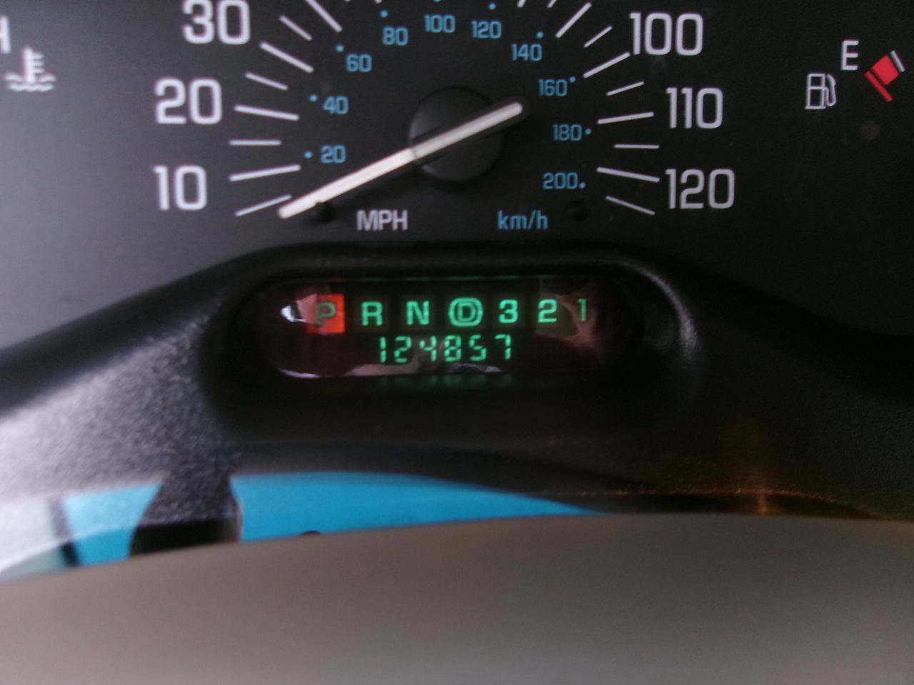 Used 2004 Buick Century Custom FWD image 2